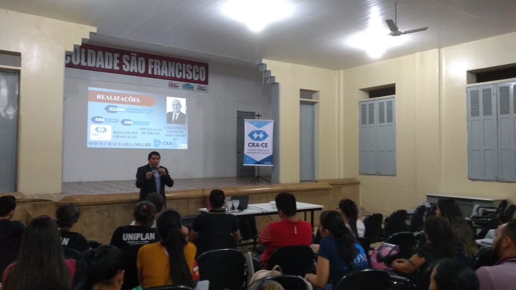 CRA Itinerante prestigia instituições de ensino em municípios do interior
